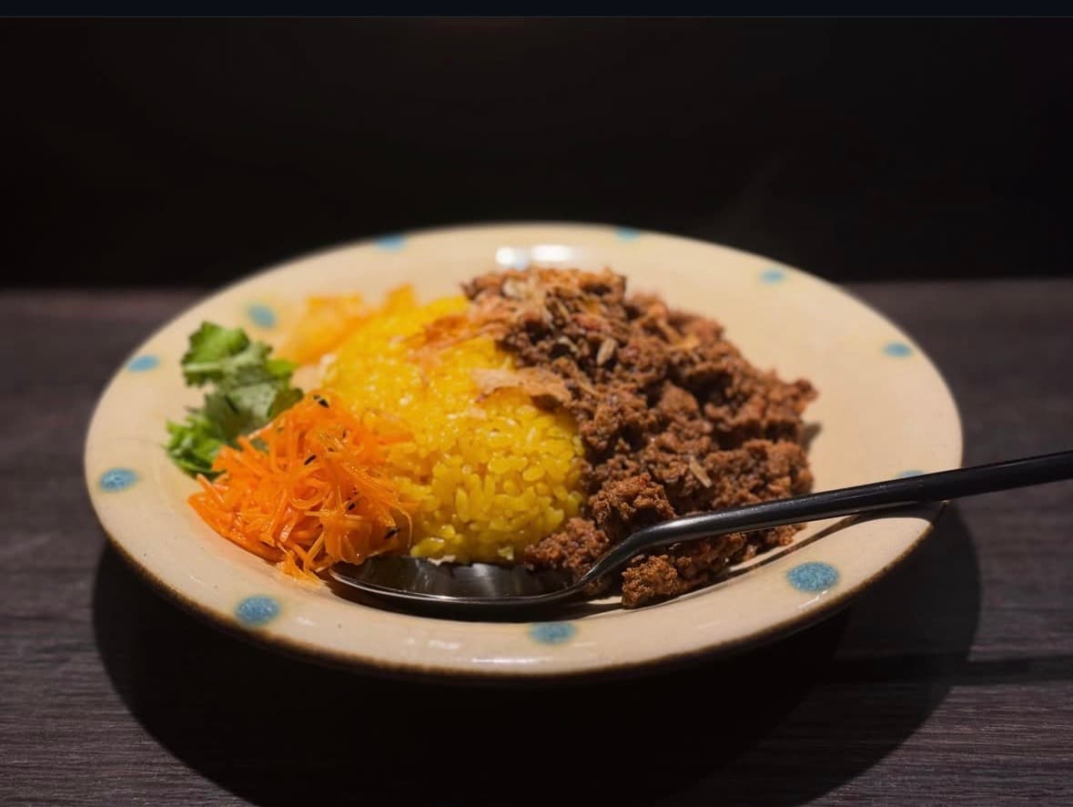 鶏肉と玉子の親子キーマカレー